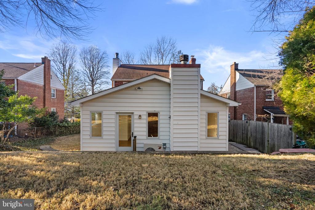 506 BONIFANT STREET