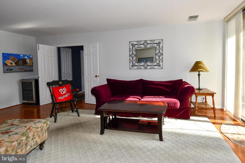 4601 N PARK AVENUE Unit: 101