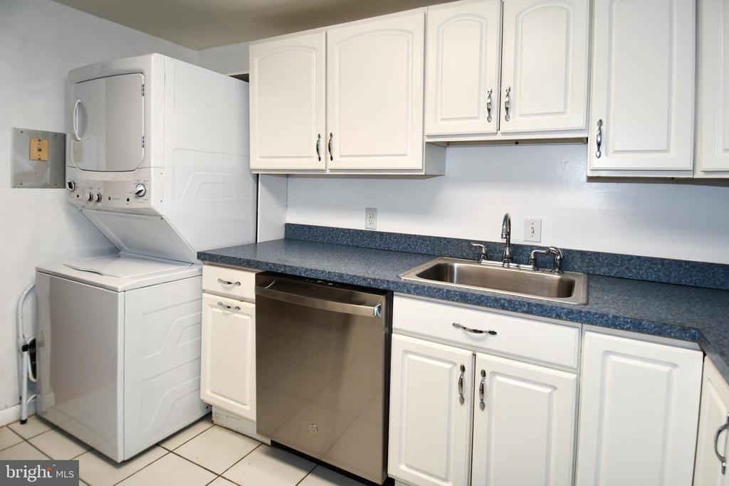 4601 N PARK AVENUE Unit: 101