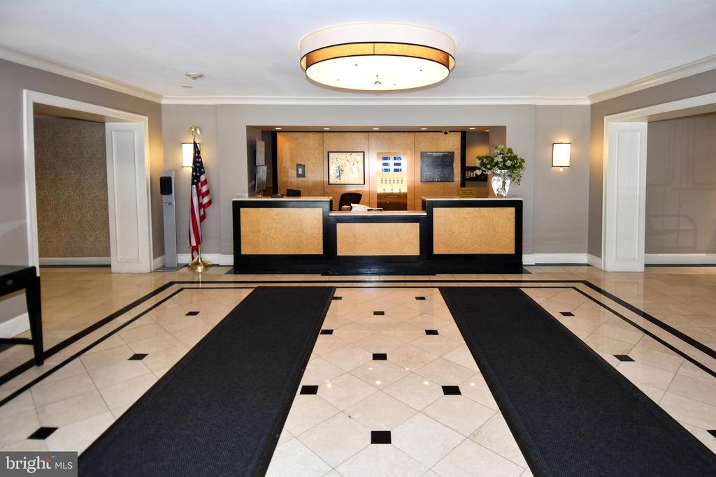 4601 N PARK AVENUE Unit: 101