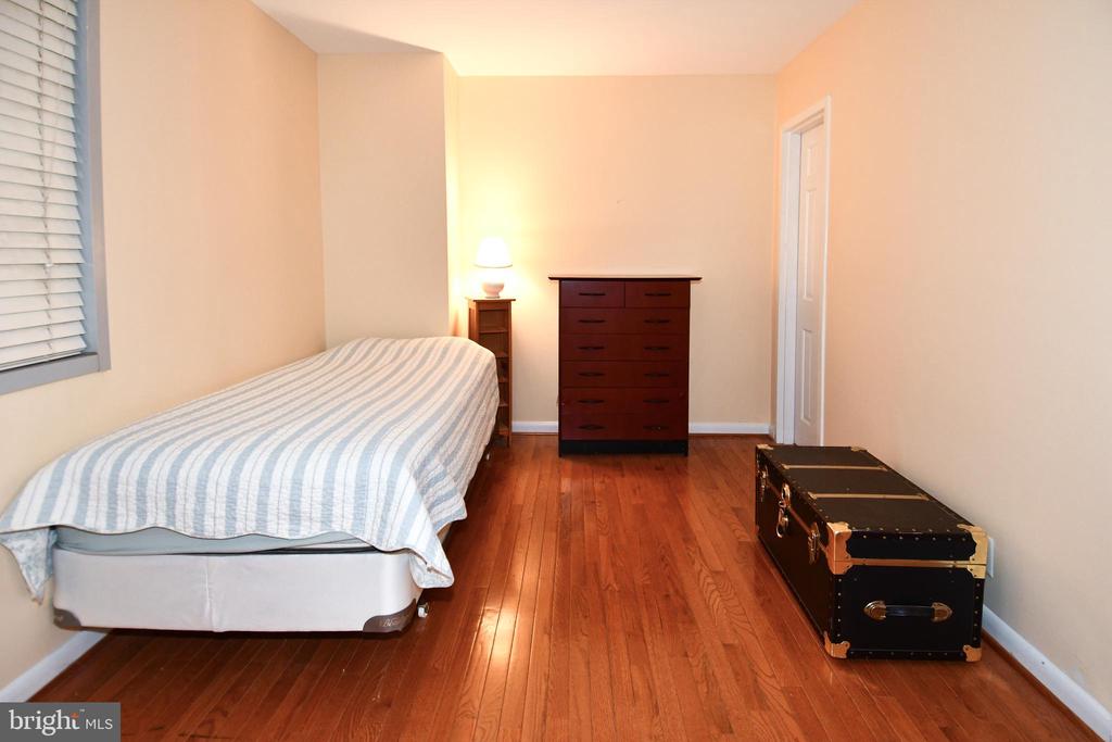4601 N PARK AVENUE Unit: 101