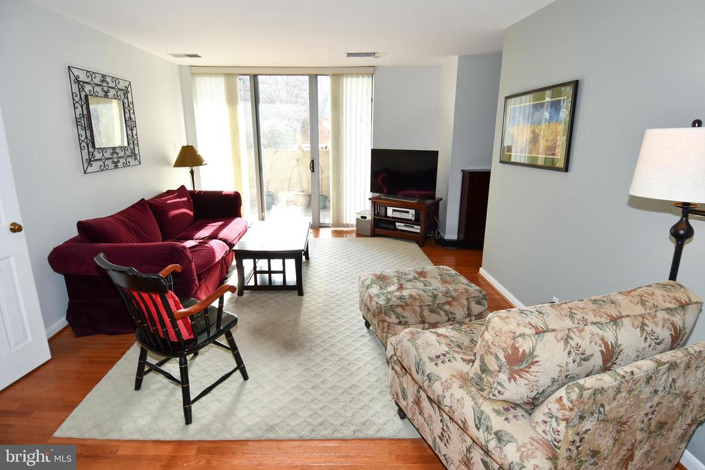 4601 N PARK AVENUE Unit: 101