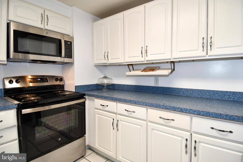 4601 N PARK AVENUE Unit: 101