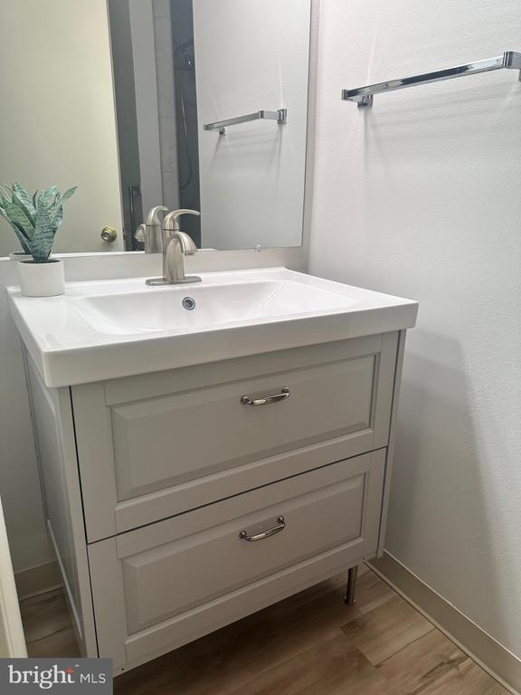 3400 CHISWICK COURT Unit: 48-2A