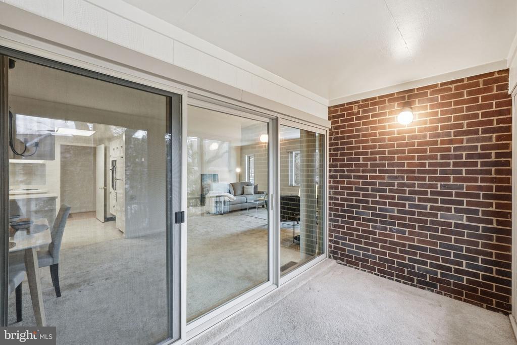 3400 CHISWICK COURT Unit: 48-2A