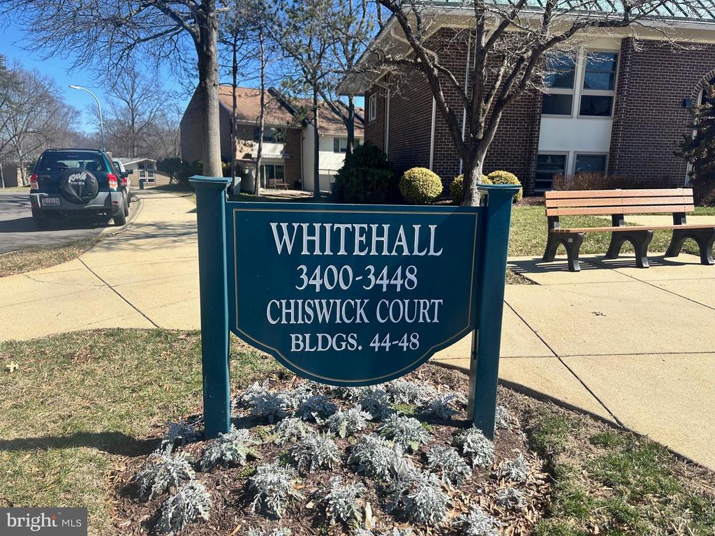 3400 CHISWICK COURT Unit: 48-2A