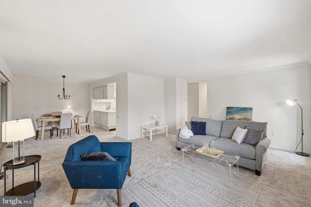 3400 CHISWICK COURT Unit: 48-2A