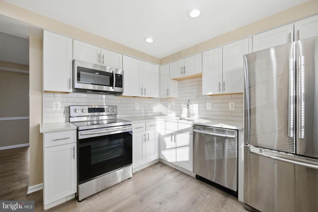 14602 KING LEAR COURT Unit: 12-146