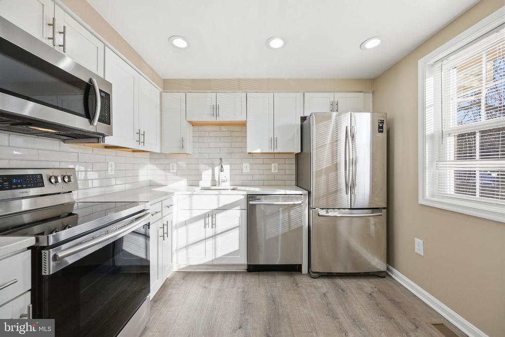 14602 KING LEAR COURT Unit: 12-146