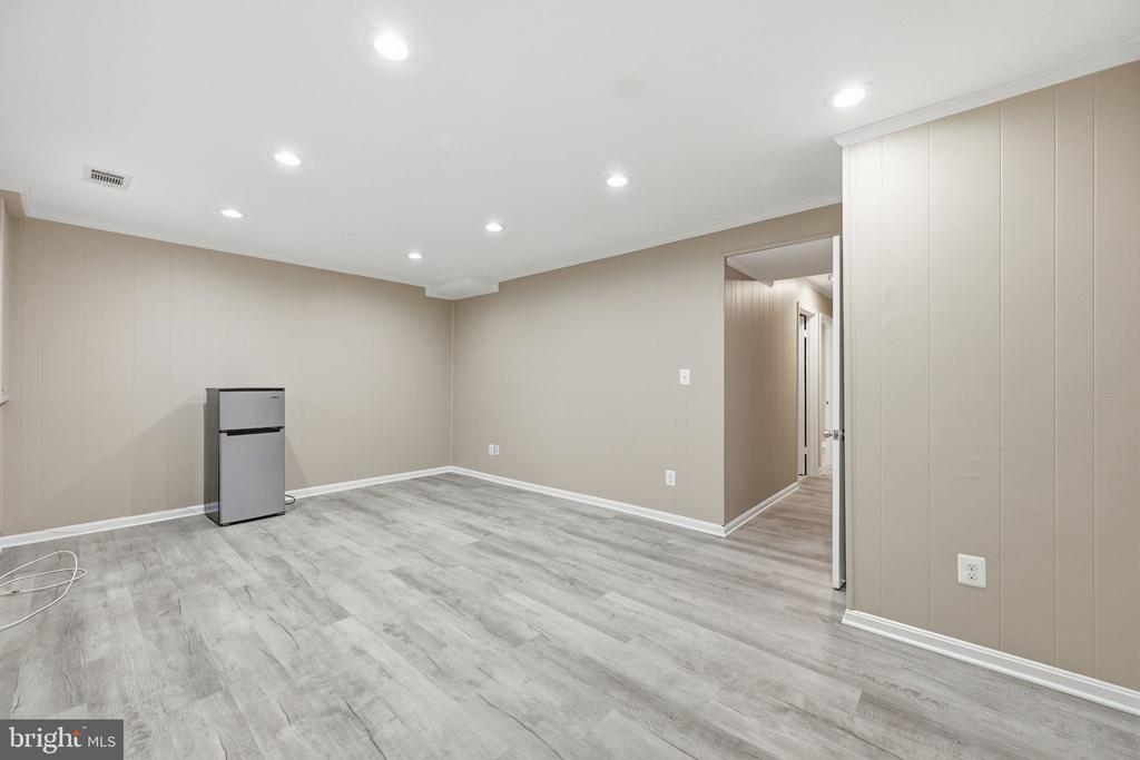 14602 KING LEAR COURT Unit: 12-146