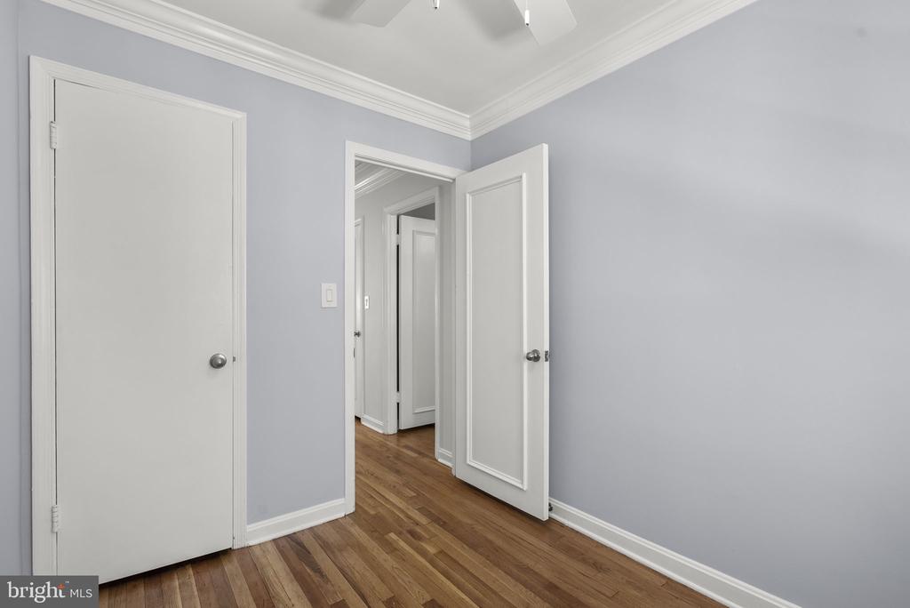 9886 HOLLOW GLEN PLACE Unit: 2538A