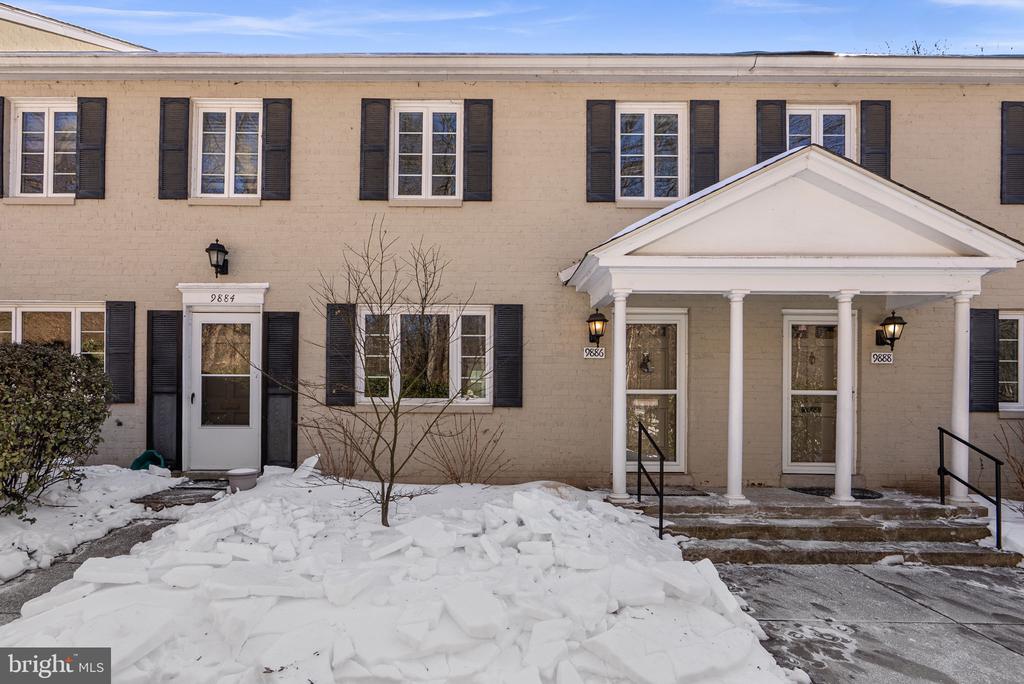9886 HOLLOW GLEN PLACE Unit: 2538A