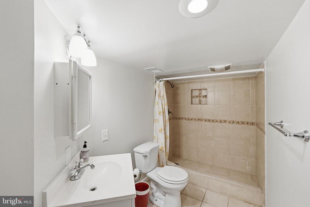 10304 RIDGEMOOR DRIVE