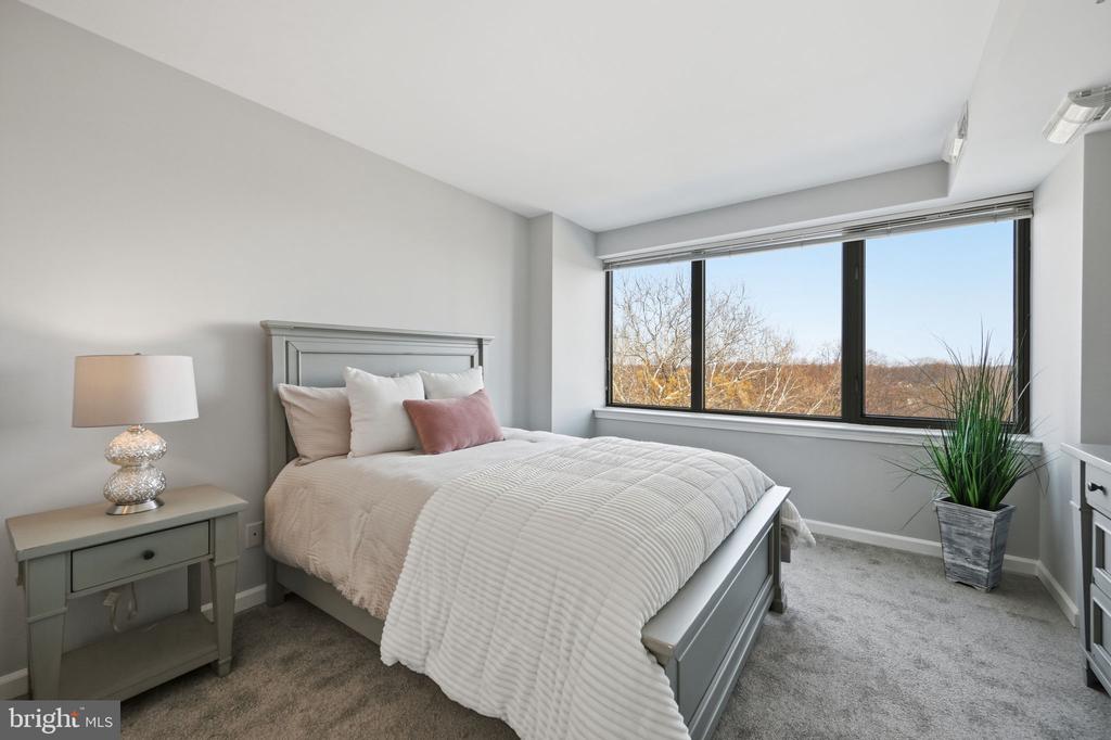 5450 WHITLEY PARK TERRACE Unit: HR-901