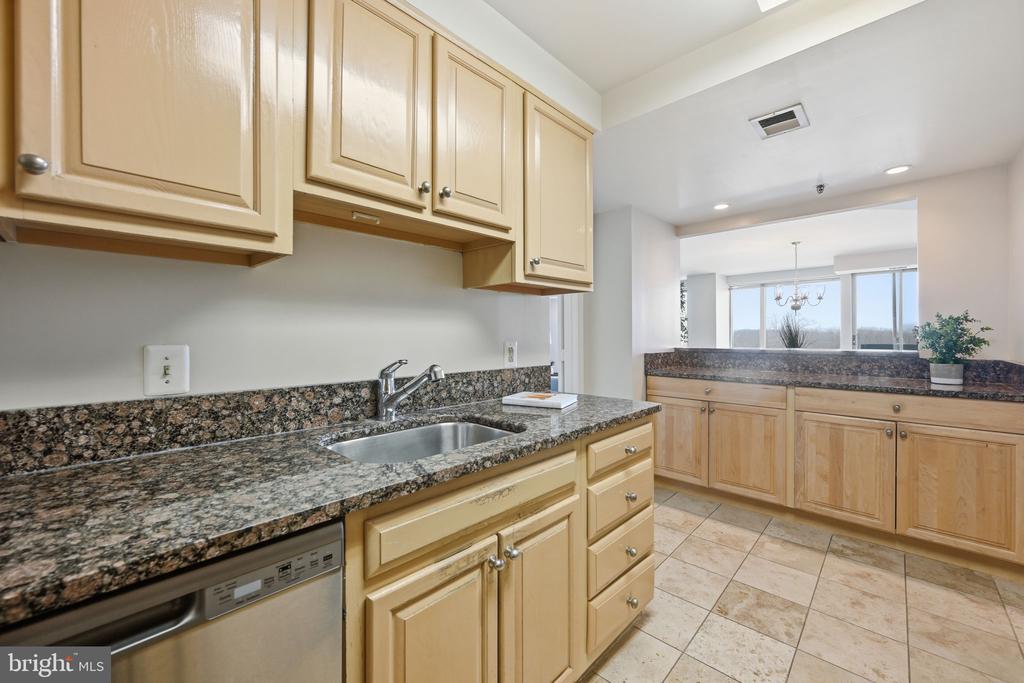 5450 WHITLEY PARK TERRACE Unit: HR-901