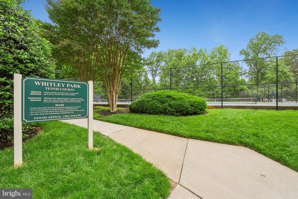 5450 WHITLEY PARK TERRACE Unit: HR-901