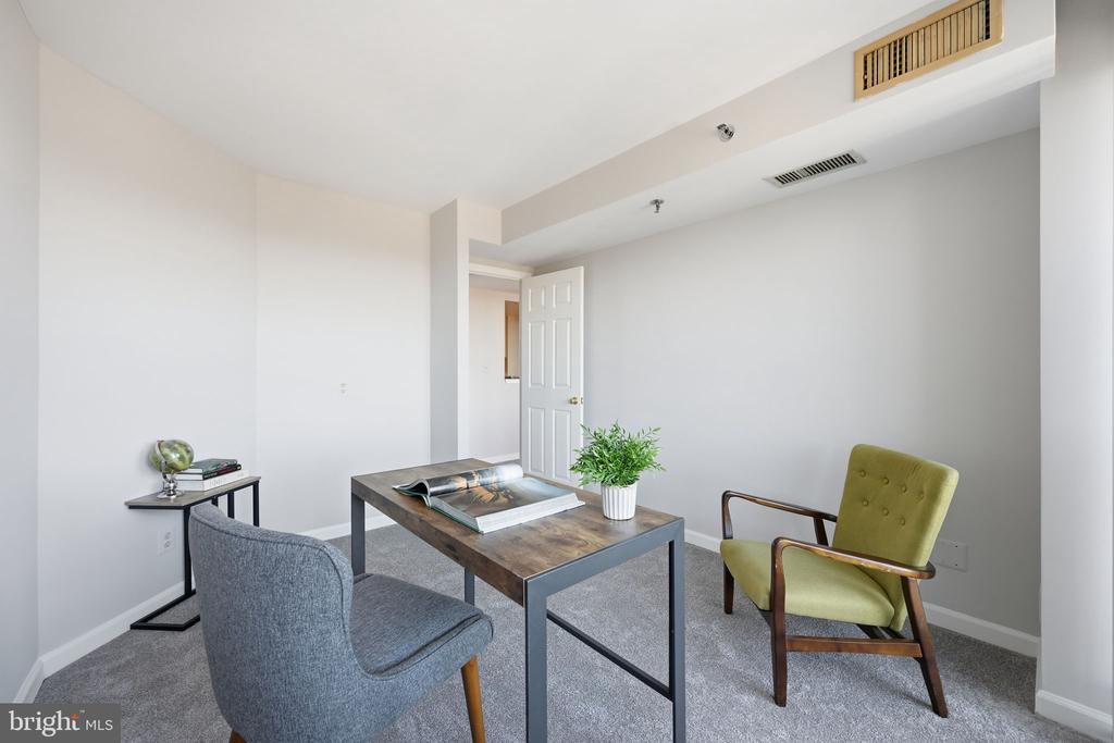 5450 WHITLEY PARK TERRACE Unit: HR-901