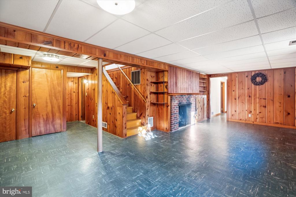 1912 KIMBERLY ROAD