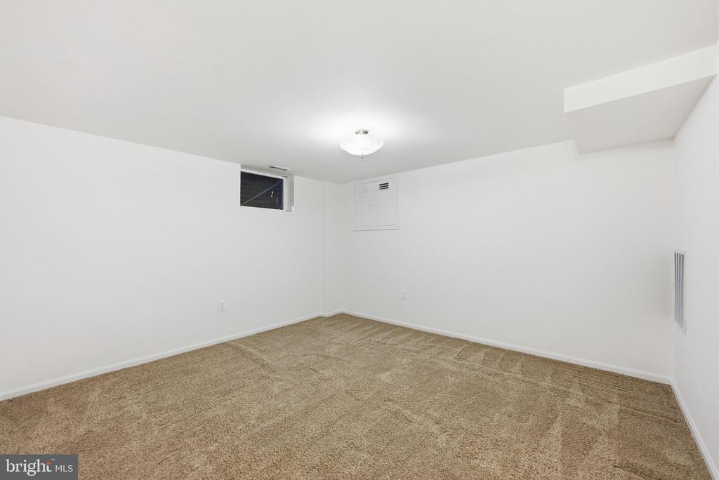 6 MERCY COURT