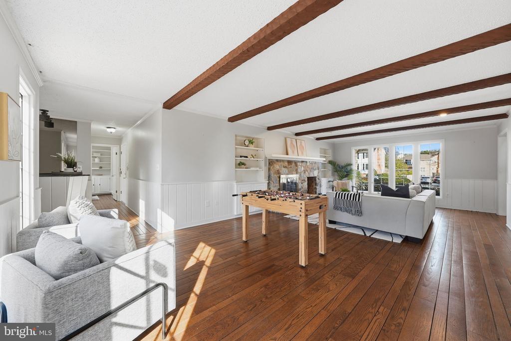 6 MERCY COURT