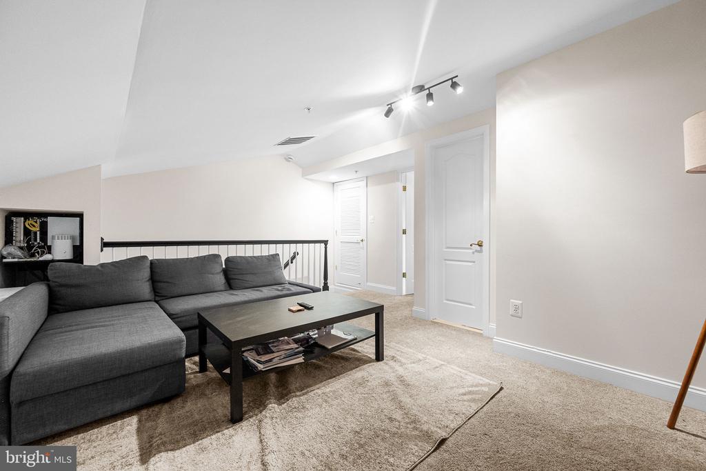 20335 NOTTING HILL