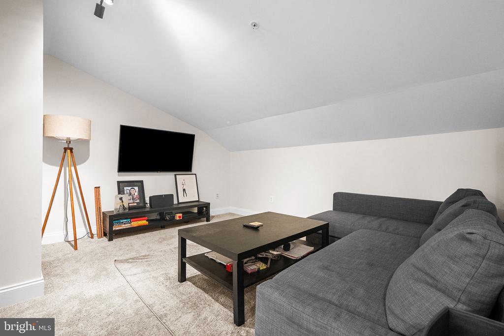 20335 NOTTING HILL