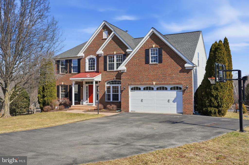 23619 WHITE PEACH COURT