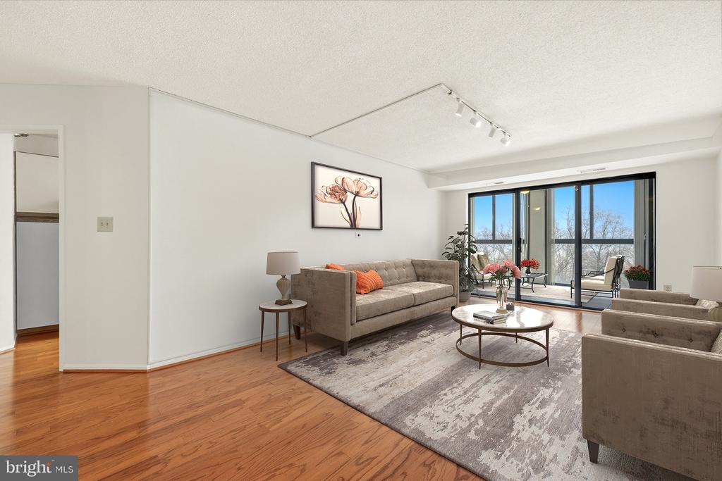 15107 INTERLACHEN DRIVE Unit: 2-801