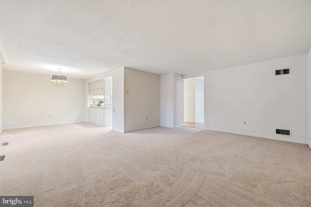 3423 S LEISURE WORLD BOULEVARD Unit: 89-2E