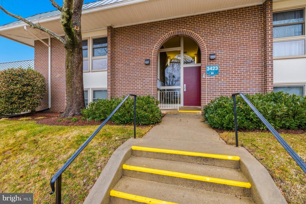 3423 S LEISURE WORLD BOULEVARD Unit: 89-2E