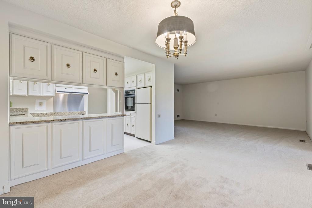 3423 S LEISURE WORLD BOULEVARD Unit: 89-2E
