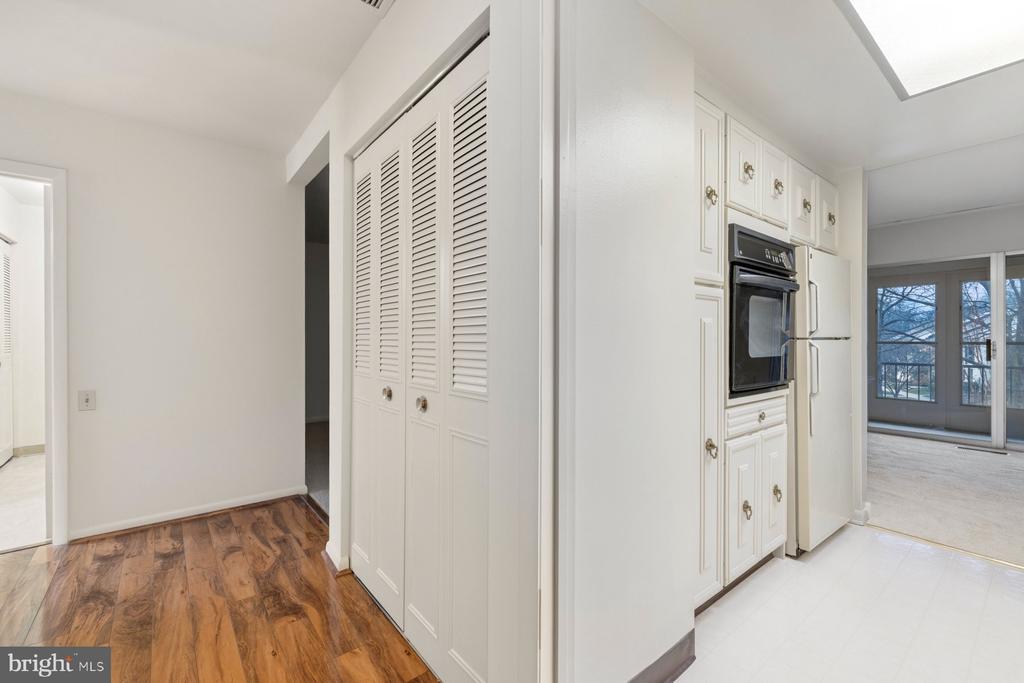 3423 S LEISURE WORLD BOULEVARD Unit: 89-2E
