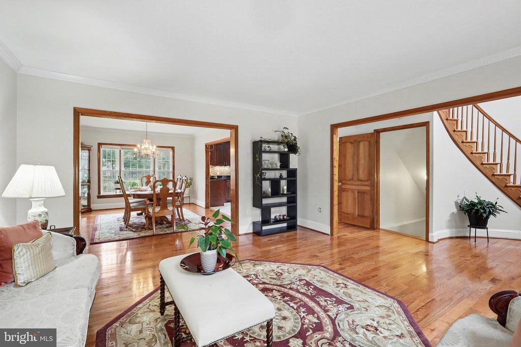 14511 CLAUDE LANE