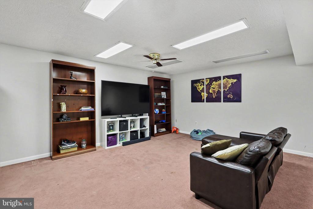 14511 CLAUDE LANE