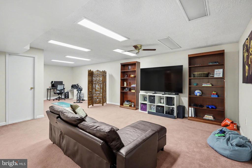 14511 CLAUDE LANE