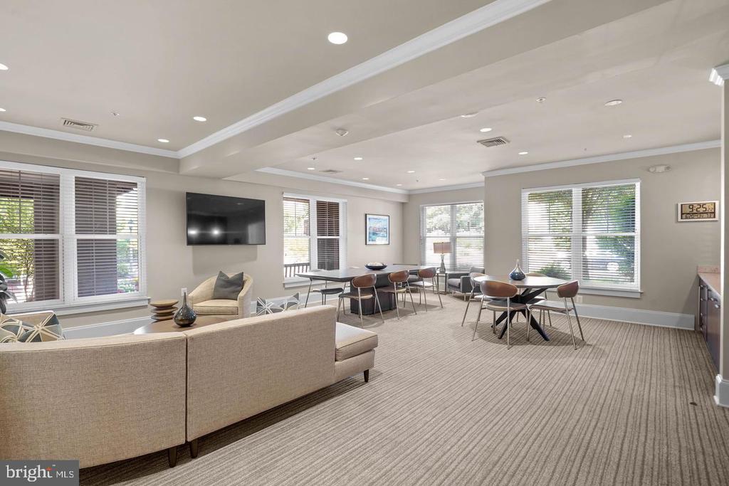11800 OLD GEORGETOWN Unit: 1120