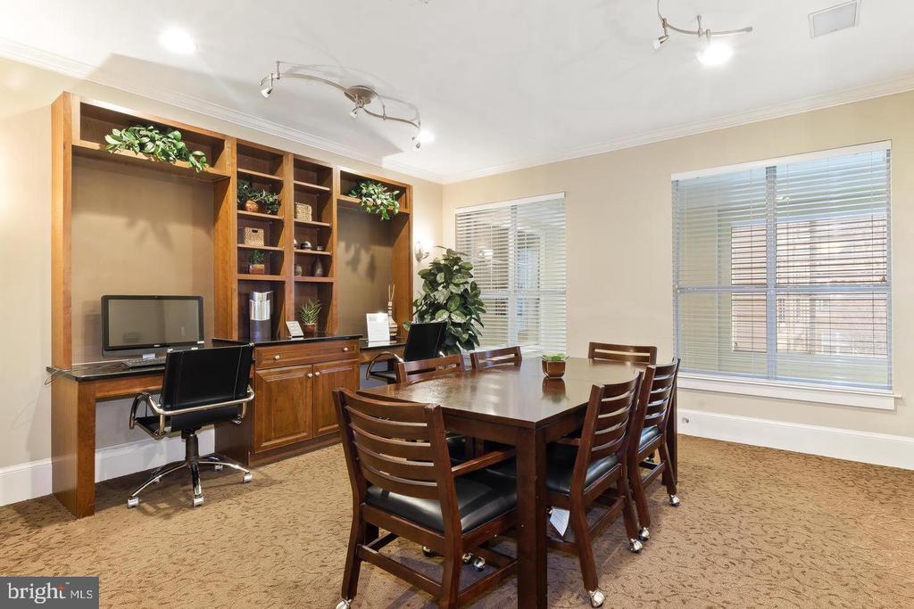 11800 OLD GEORGETOWN Unit: 1120