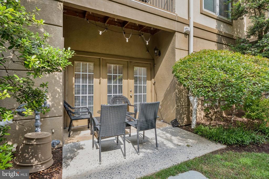 11800 OLD GEORGETOWN Unit: 1120