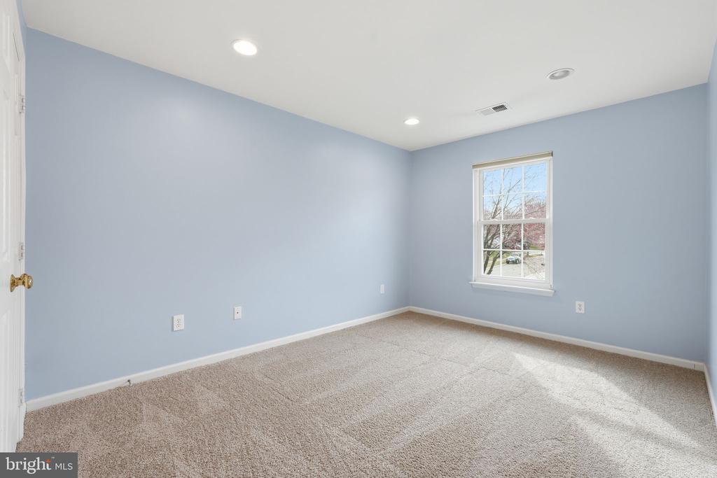12511 ROYAL CROWN DRIVE