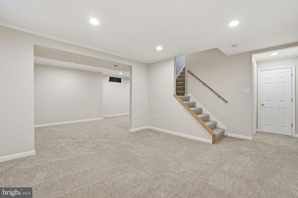 12511 ROYAL CROWN DRIVE