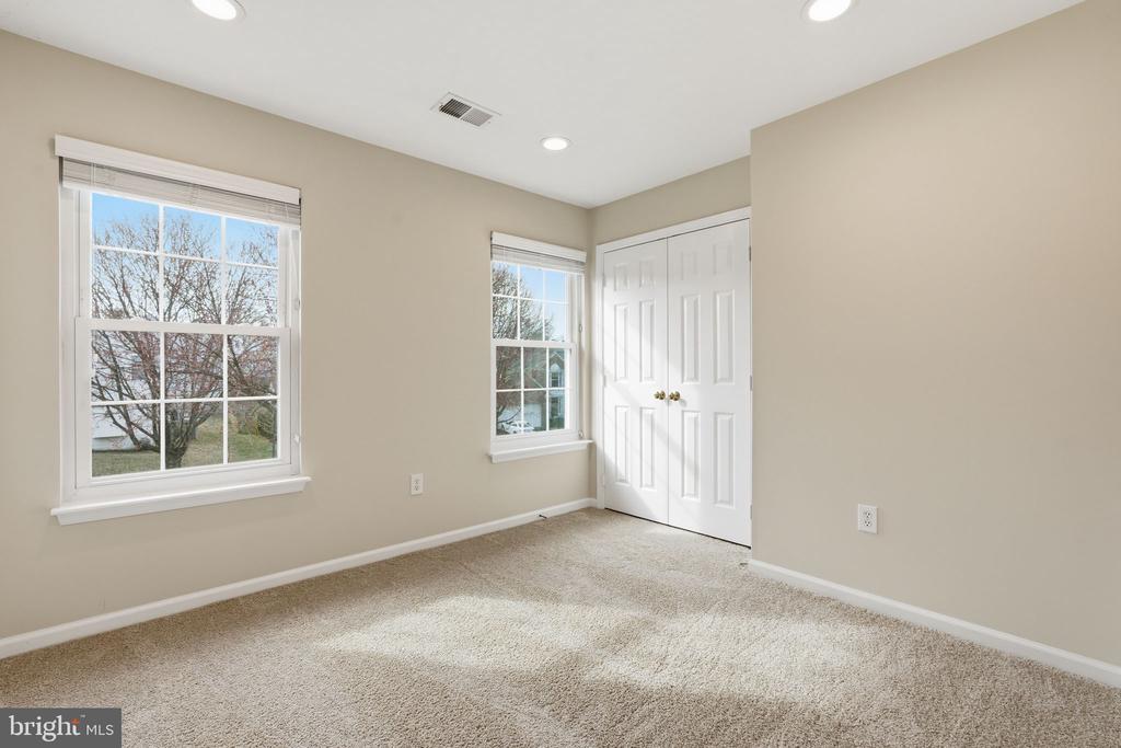 12511 ROYAL CROWN DRIVE
