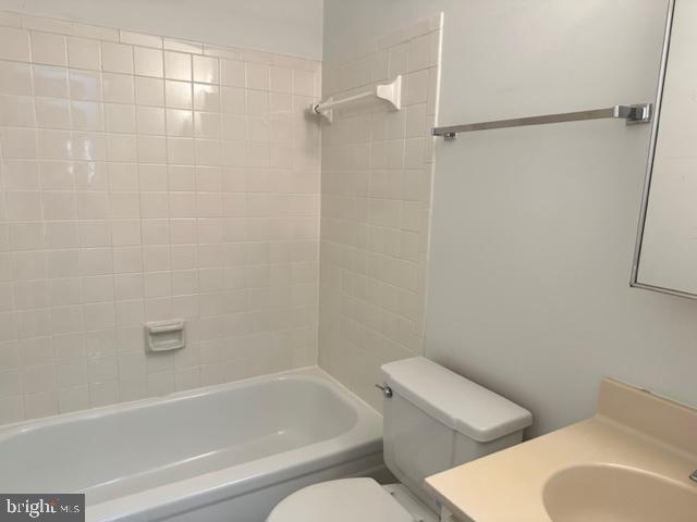 4920 BRADLEY BOULEVARD Unit: 237