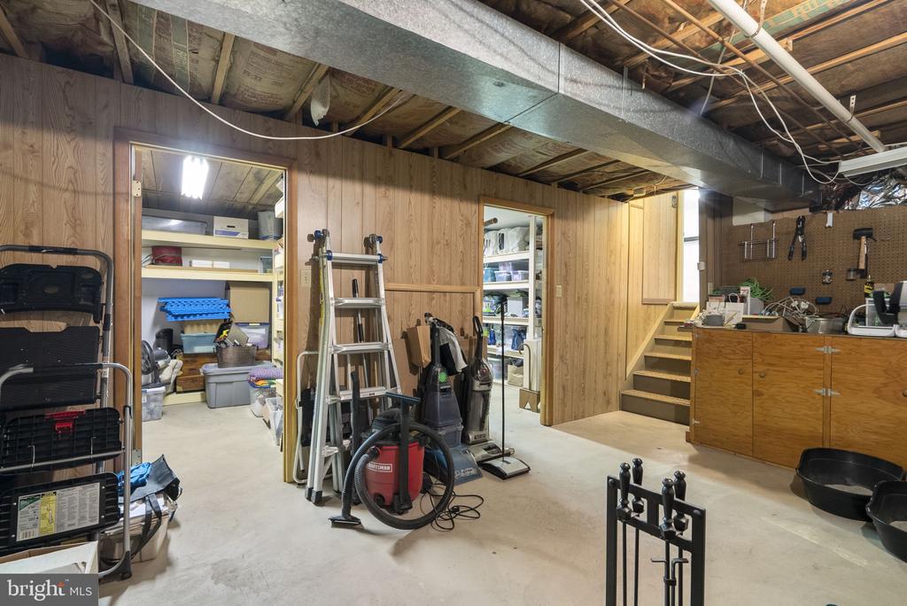 8505 CALYPSO LANE