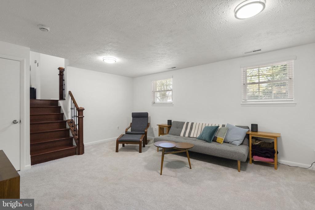 8505 CALYPSO LANE