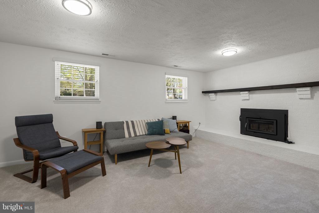 8505 CALYPSO LANE
