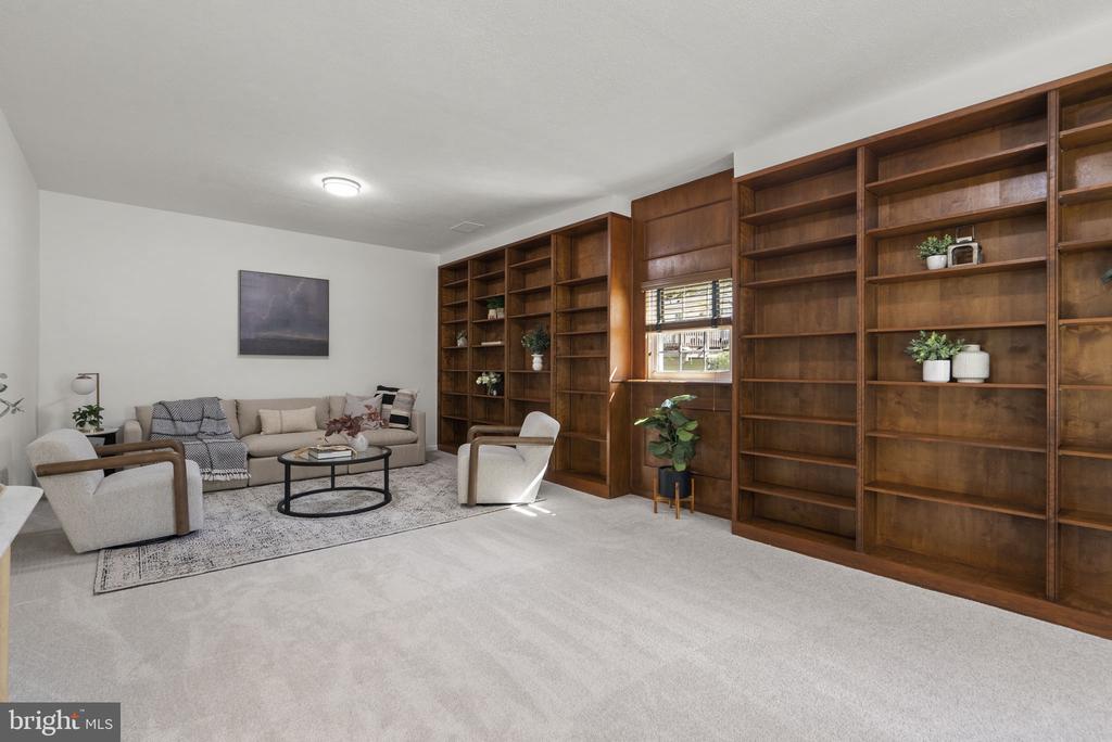 8505 CALYPSO LANE