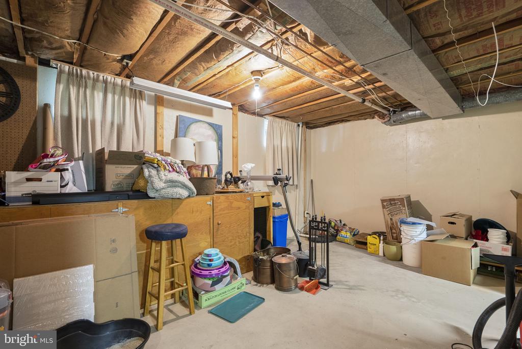 8505 CALYPSO LANE