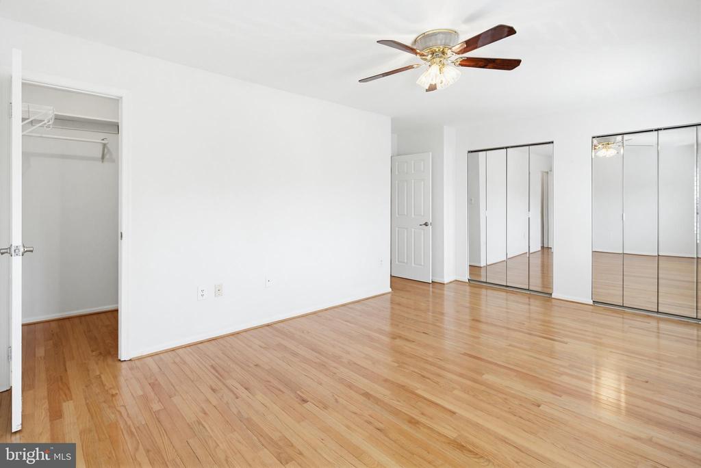 10263 ARIZONA CIRCLE Unit: 81
