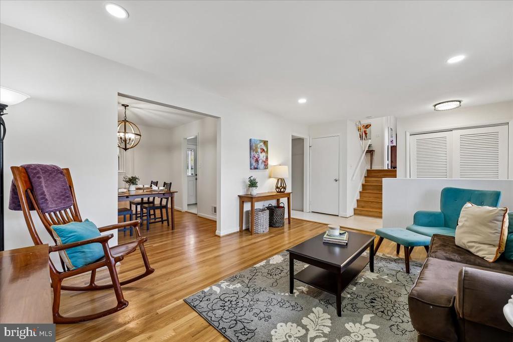 13413 ORIENTAL COURT