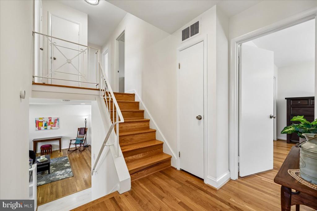 13413 ORIENTAL COURT